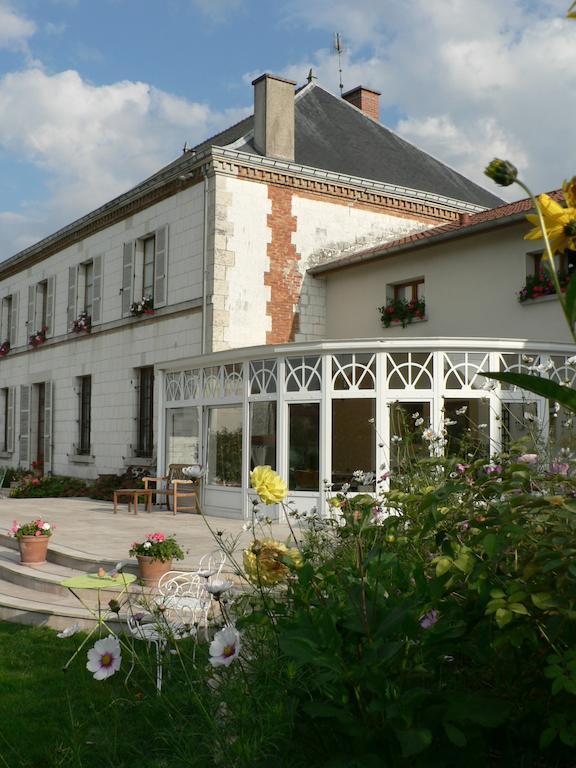 Entre Cour Et Jardin Hotel Châlons-en-Champagne Zewnętrze zdjęcie